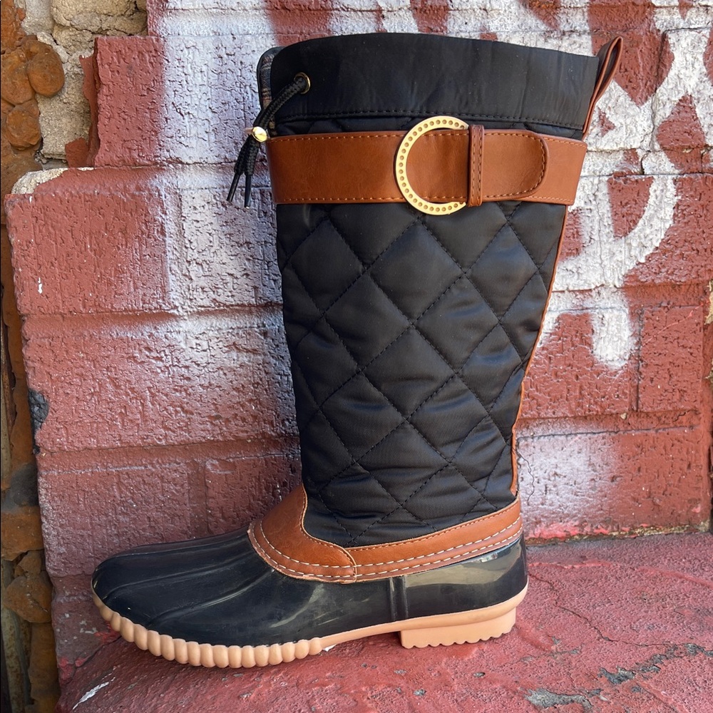 Stylish Quilted Black and Brown Women's Boots